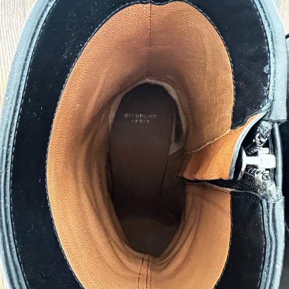 Givenchy Sleek Black Leather Ankle Booties - Picture 6 of 6